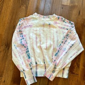 Old Navy tie-dye crew